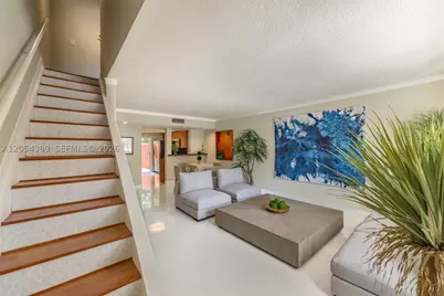 10122 SW 77th, Miami, FL 33156 - Photo 6