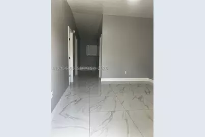 2090 NW 31th #4, Miami, FL 33142 - Photo 8