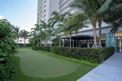 650 NE 32nd #4104, Miami, FL 33137 - Photo 24