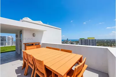 90 SW 3rd #PH-12, Miami, FL 33130 - Photo 38