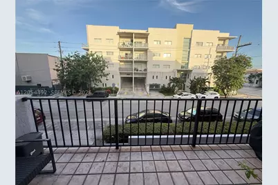 777 SW 9th #205, Miami, FL 33130 - Photo 2