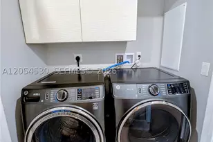 17301 Biscayne, North Miami Beach, FL 33160 - Photo 14