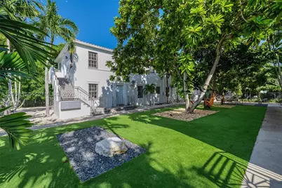 421 75th #1, Miami Beach, FL 33141 - Photo 12
