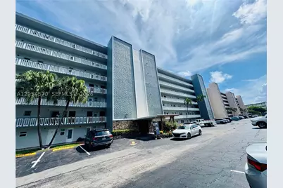 420 NE 12th #502, Hallandale Beach, FL 33009 - Photo 20