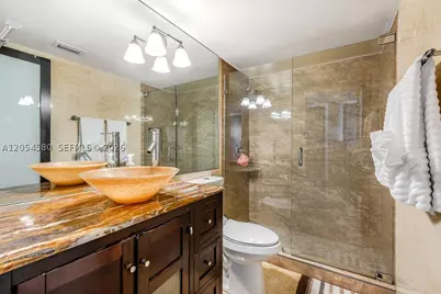 19999 E Country Club #1302, Aventura, FL 33180 - Photo 16