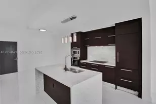 900 Biscayne, Miami, FL 33132 - Photo 8