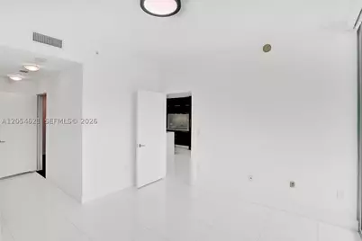 900 Biscayne #4803, Miami, FL 33132 - Photo 14
