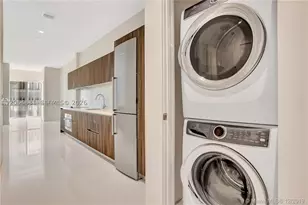 851 NE 1st, Miami, FL 33132 - Photo 8