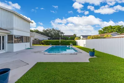11055 SW 129th, Miami, FL 33186 - Photo 30