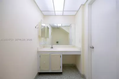 9365 Fontainebleau #E205, Miami, FL 33172 - Photo 12