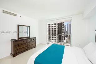 55 SE 6, Miami, FL 33131 - Photo 10