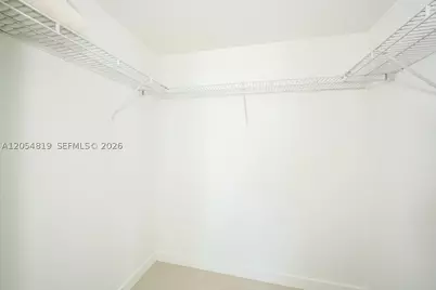 55 SE 6 #2210, Miami, FL 33131 - Photo 12