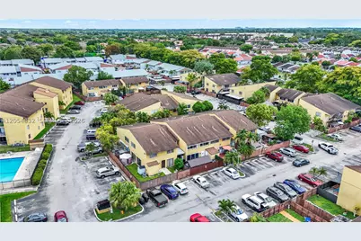15460 SW 82nd #403, Miami, FL 33193 - Photo 16
