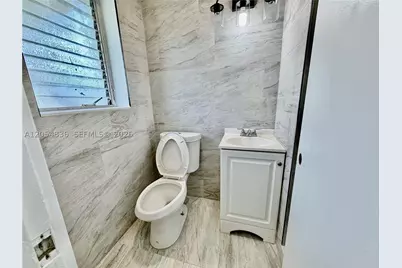 2041 S Jackson #4, Hollywood, FL 33020 - Photo 12