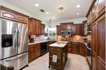 24280 SW 182nd, Homestead, FL 33031 - Photo 18