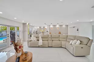 7920 Venetian, Miramar, FL 33023 - Photo 6