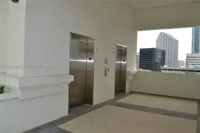 999 SW 1st #3302, Miami, FL 33130 - Photo 18