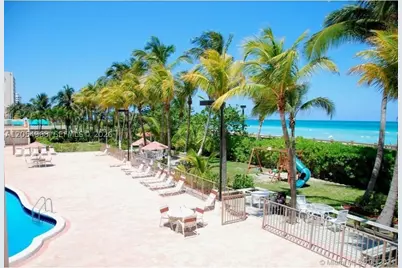 2655 Collins #608, Miami Beach, FL 33140 - Photo 30
