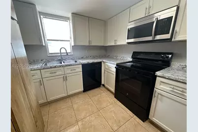 [Address not provided], Davie, FL 33314 - Photo 2