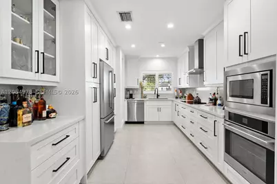 6511 Riviera, Coral Gables, FL 33146 - Photo 10