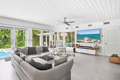 6511 Riviera, Coral Gables, FL 33146 - Photo 6