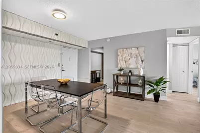 900 Saint Charles #621, Pembroke Pines, FL 33026 - Photo 12