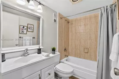900 Saint Charles #621, Pembroke Pines, FL 33026 - Photo 34