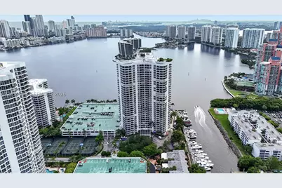 3530 Mystic Pointe #1606, Aventura, FL 33180 - Photo 42