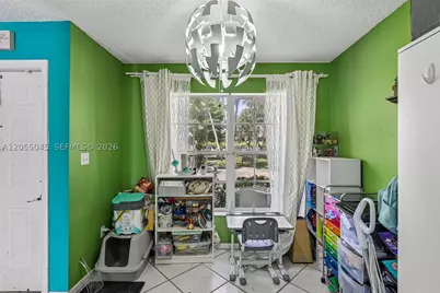 115 NW 108th, Pembroke Pines, FL 33026 - Photo 14