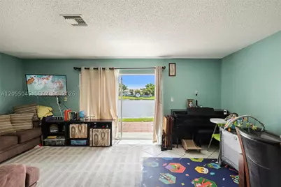 115 NW 108th, Pembroke Pines, FL 33026 - Photo 18