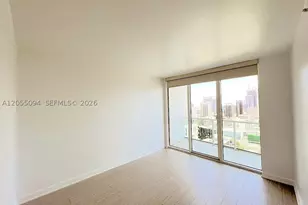 31 SE 5th, Miami, FL 33131 - Photo 14