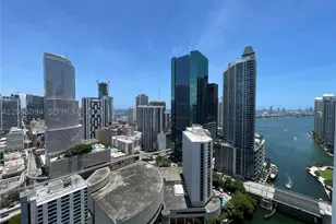 31 SE 5th, Miami, FL 33131 - Photo 8