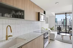 159 NE 6th, Miami, FL 33132 - Photo 4