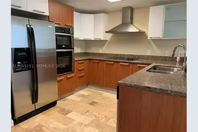 170 SE 14th #1402, Miami, FL 33131 - Photo 2