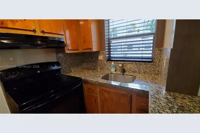 1300 N 17th #108, Hollywood, FL 33020 - Photo 8