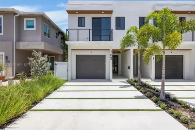 703 SW 17th #703, Fort Lauderdale, FL 33315 - Photo 2