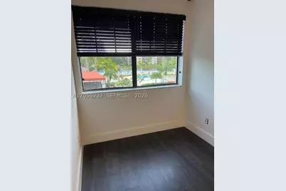 11622 NW 11th, Pembroke Pines, FL 33026 - Photo 2