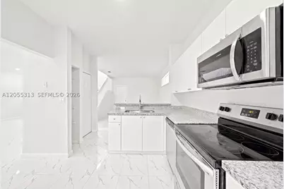 8684 NW 1st, Miami, FL 33126 - Photo 16