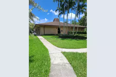 10425 SW 112th #207, Miami, FL 33176 - Photo 8