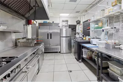 1081 E 47th, Hialeah, FL 33013 - Photo 16