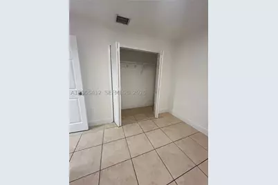 2185 NW 16th #7, Miami, FL 33125 - Photo 4
