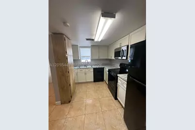 4159 SW 66th #120, Davie, FL 33314 - Photo 4