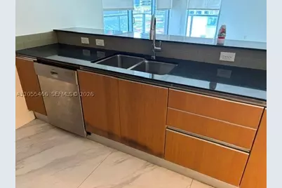 1050 Brickell #1520, Miami, FL 33131 - Photo 10