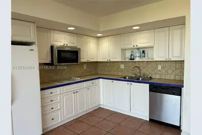 8600 SW 133rd Ave #423, Miami, FL 33183 - Photo 2