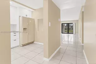 9370 SW 8th, Boca Raton, FL 33428 - Photo 4