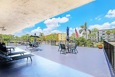 9370 SW 8th #222, Boca Raton, FL 33428 - Photo 2