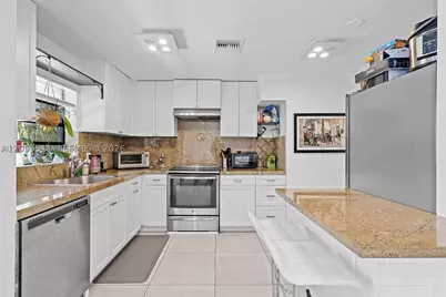 3035 Hayes, Hollywood, FL 33021 - Photo 14