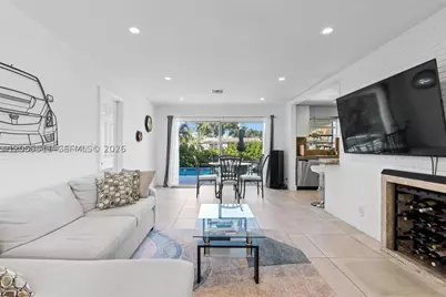 3035 Hayes, Hollywood, FL 33021 - Photo 8