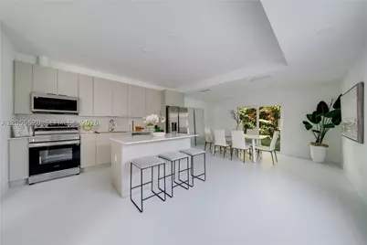 4789 NW 1st, Miami, FL 33126 - Photo 8