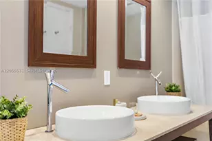 485 Brickell, Miami, FL 33131 - Photo 22
